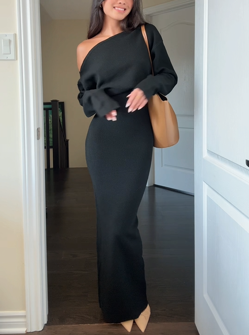 Raven One-Sleeve Maxi